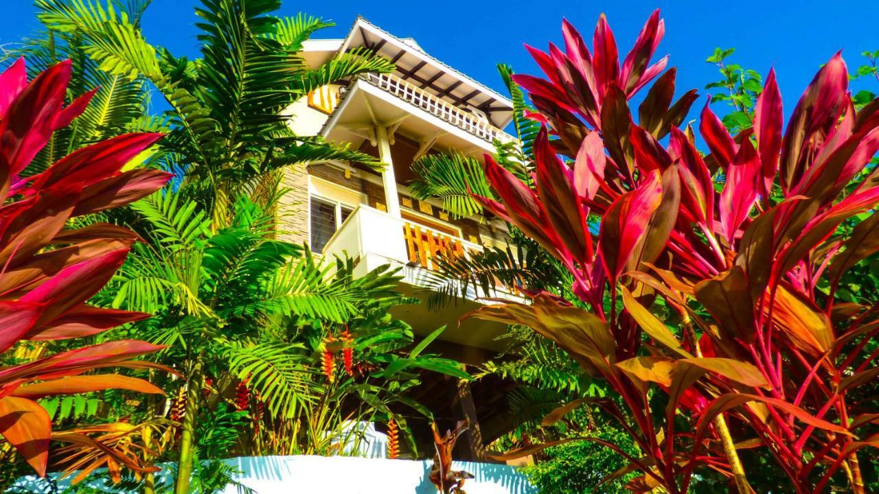 Mouggae Blues Beau Vallon (Mahe)